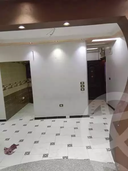 https://aqarmap.com.eg/en/listing/6217950-for-sale-cairo-madinat-el-salam