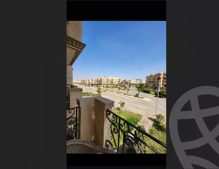 https://aqarmap.com.eg/en/listing/6218094-for-sale-cairo-el-shorouk-lmntq-lthlth-neighbourhood-4