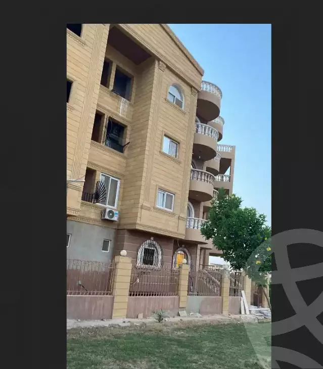 https://aqarmap.com.eg/en/listing/6218113-for-sale-cairo-el-shorouk-lmntq-lthlth-neighbourhood-2