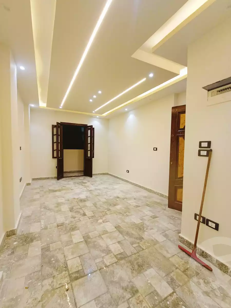 https://aqarmap.com.eg/ar/listing/6218743-for-sale-alexandria-bahray-el-anfoshy-sidi-yakout-st