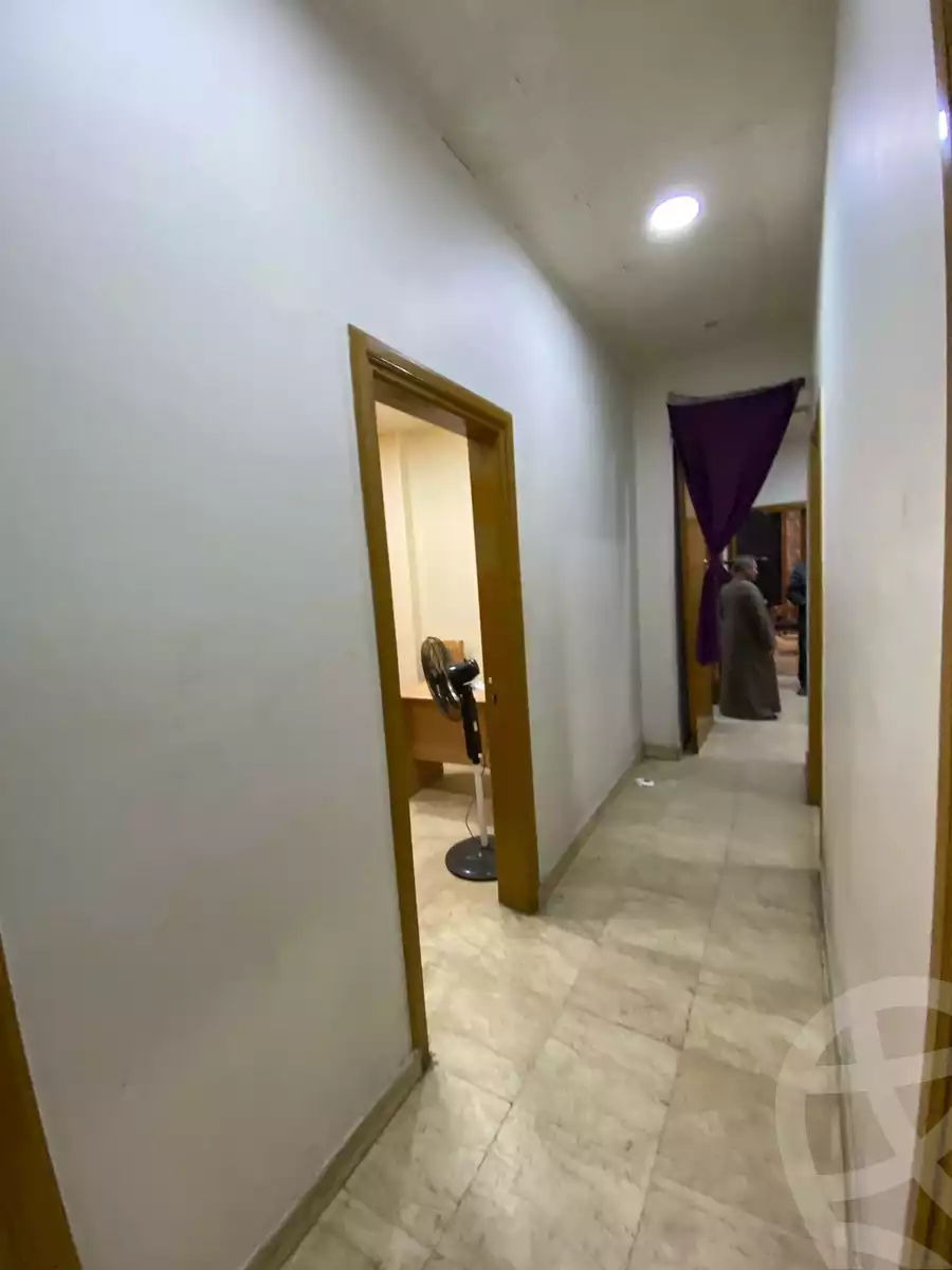 https://aqarmap.com.eg/ar/listing/6219061-for-rent-cairo-downtown-abdeen-el-tahrir-st