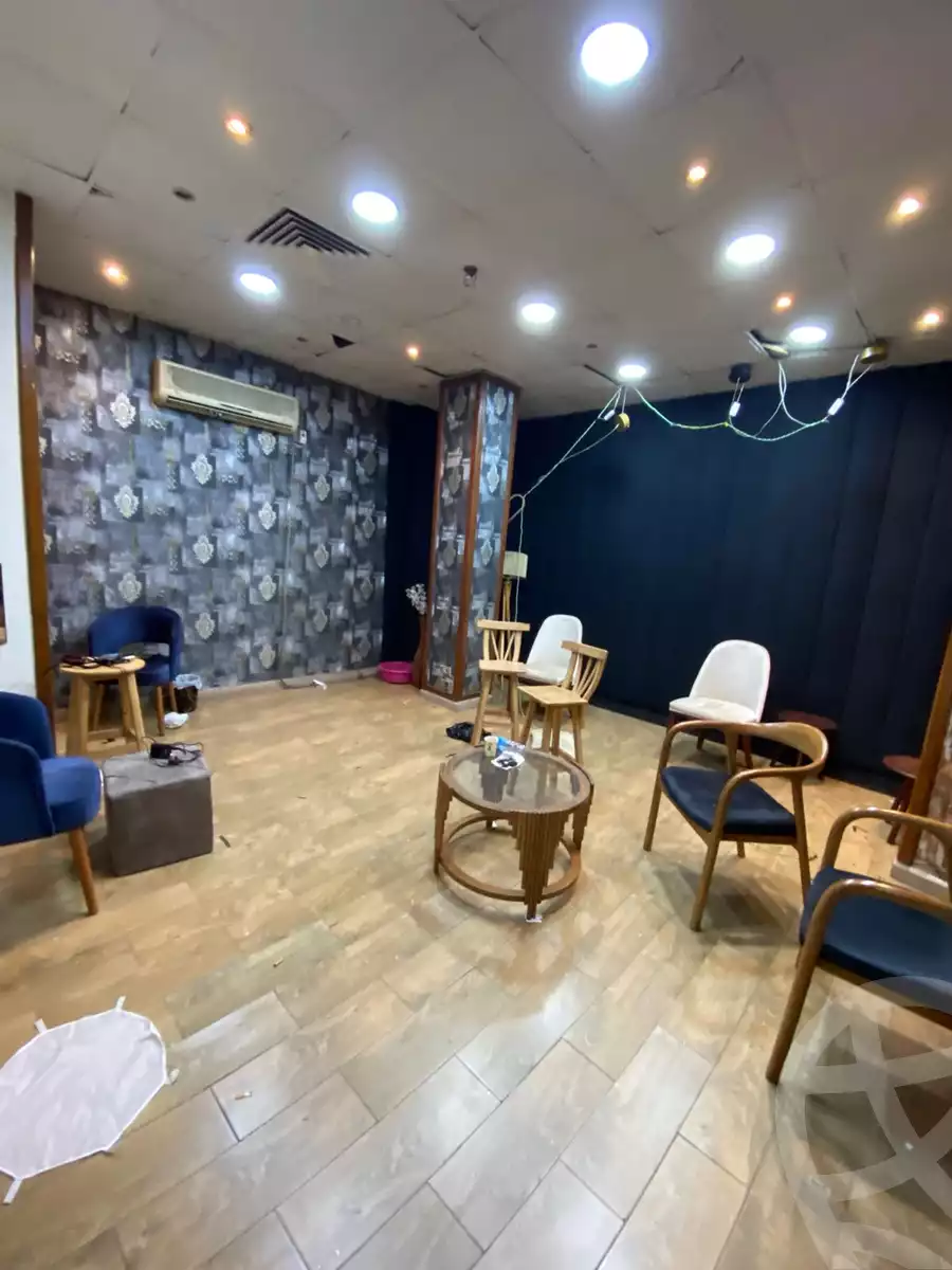 https://aqarmap.com.eg/ar/listing/6219061-for-rent-cairo-downtown-abdeen-el-tahrir-st