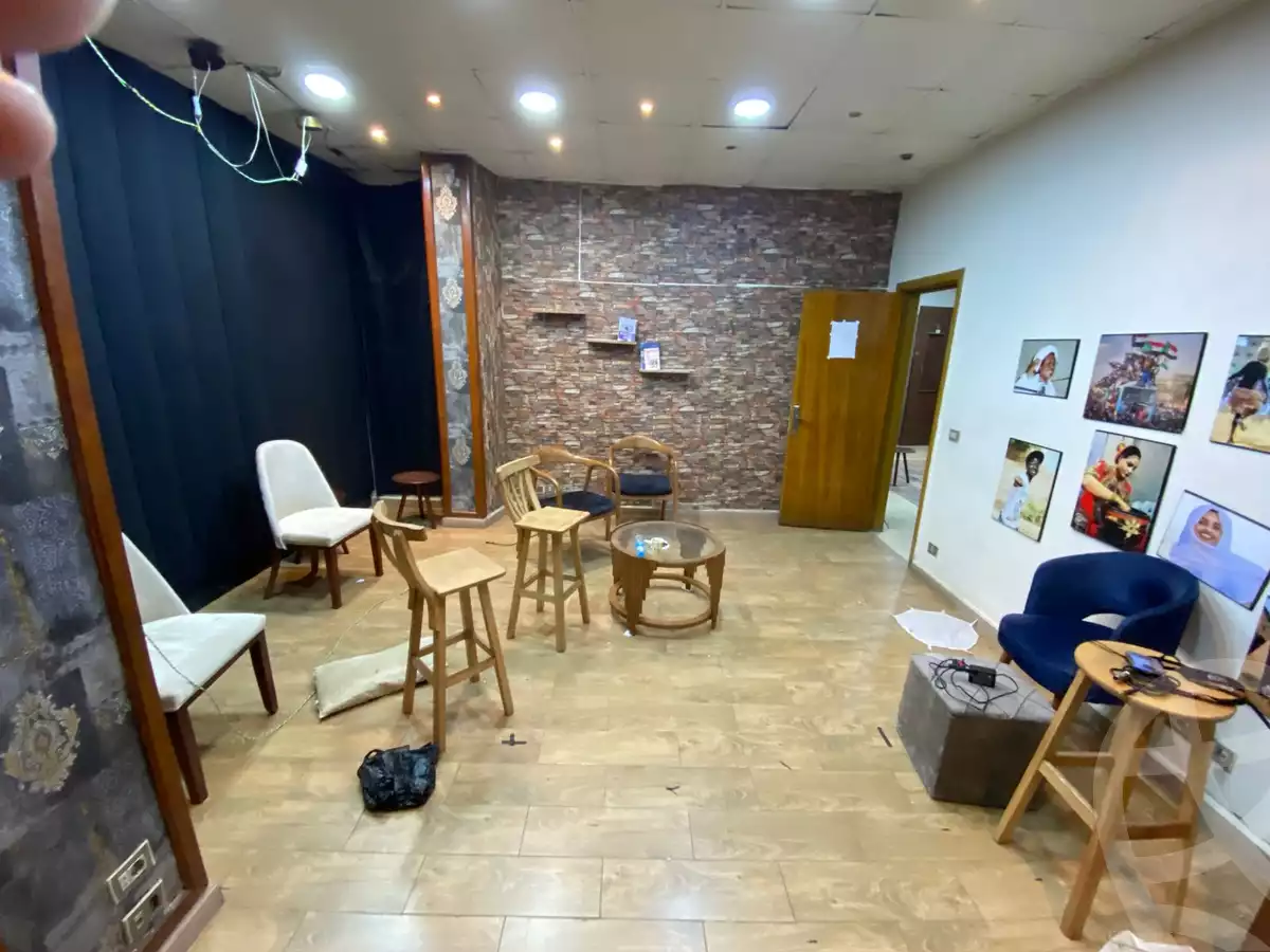 https://aqarmap.com.eg/ar/listing/6219061-for-rent-cairo-downtown-abdeen-el-tahrir-st