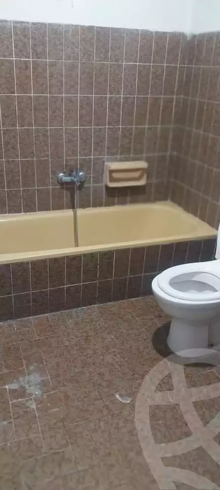 https://aqarmap.com.eg/en/listing/6220090-for-rent-alexandria-ganaklis