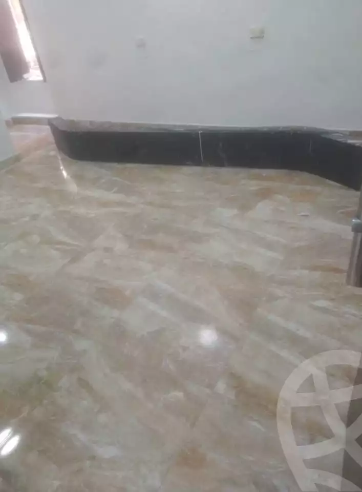 https://aqarmap.com.eg/en/listing/6220101-for-rent-alexandria-ganaklis-shr-mrtdy-bsh