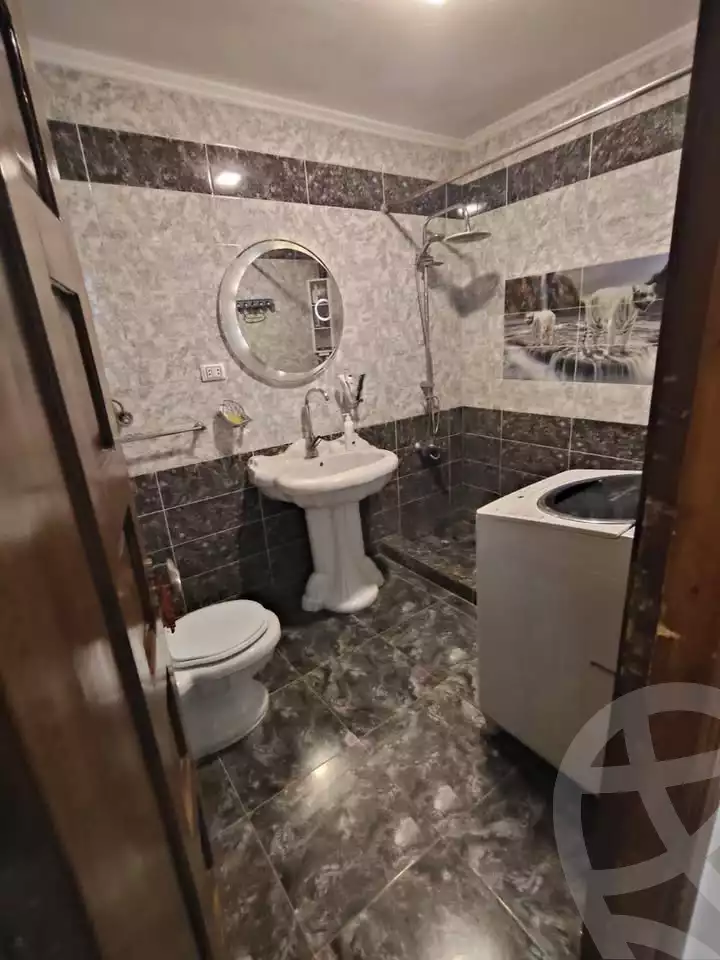 https://aqarmap.com.eg/en/listing/6220154-for-sale-cairo-helwan-hadayek-helwan-nile-corniche-st
