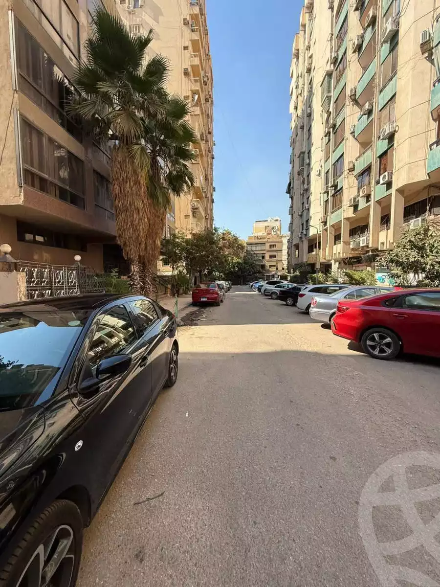 https://aqarmap.com.eg/en/listing/6220361-for-sale-cairo-heliopolis-ard-el-golf-asma-fahmi