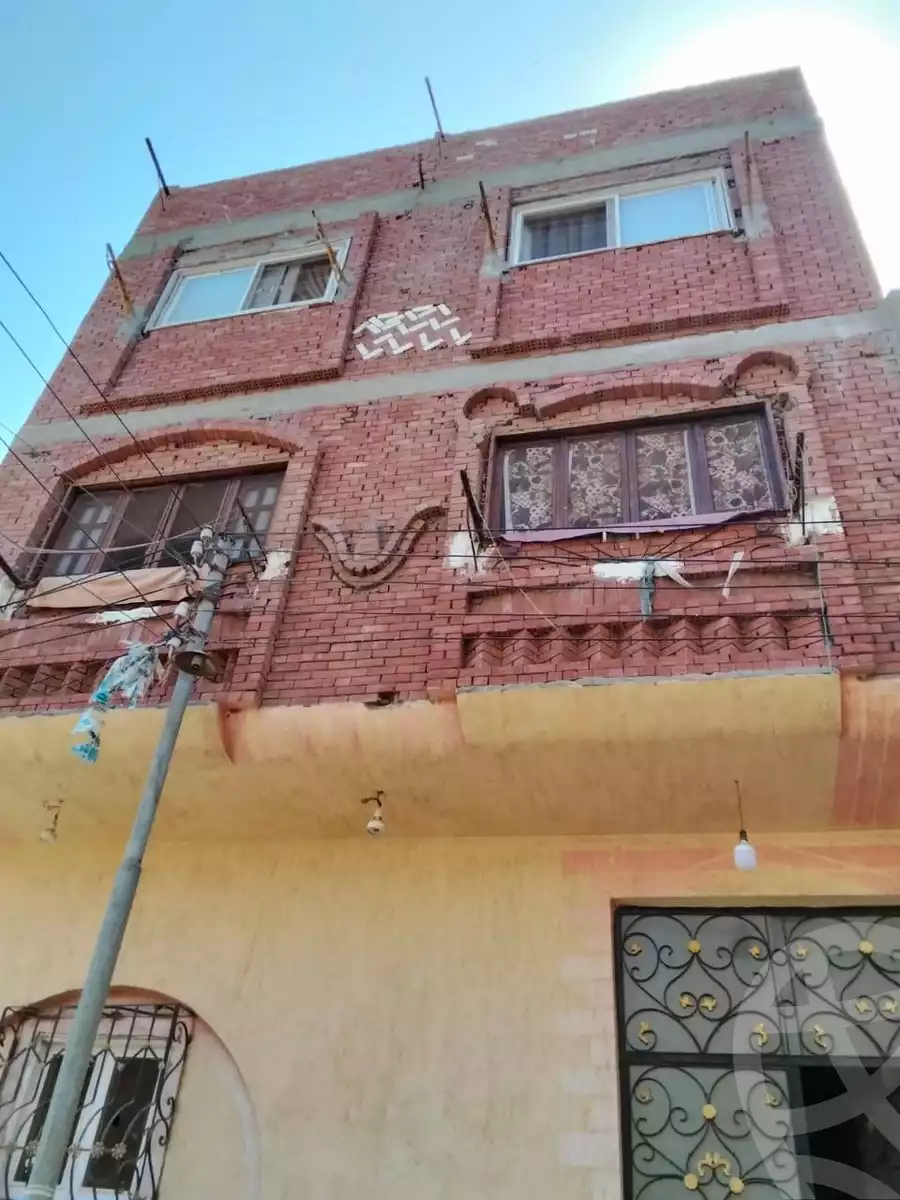 https://aqarmap.com.eg/en/listing/6220756-for-sale-qalyubia-qlioub-blqs