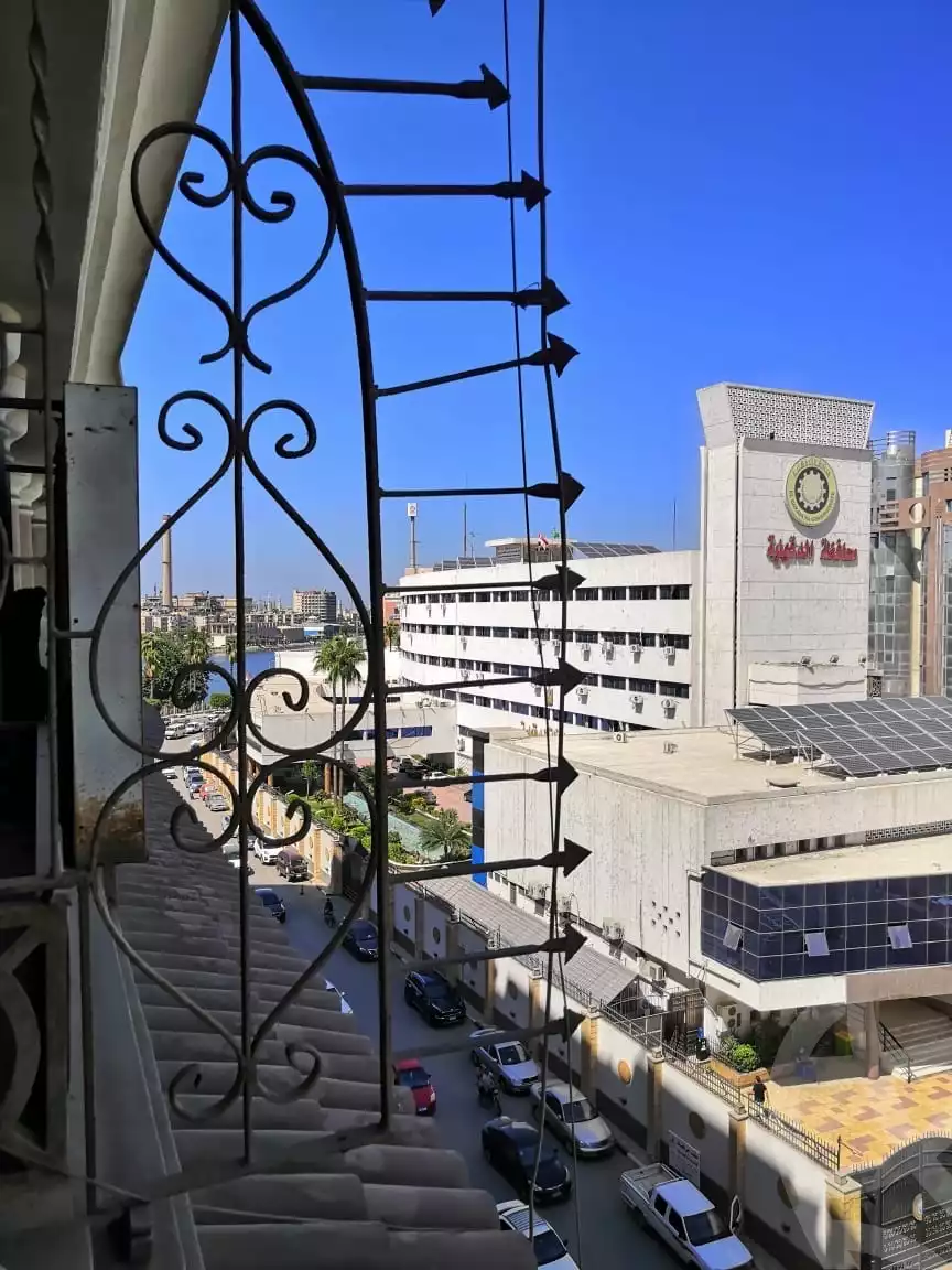 https://aqarmap.com.eg/ar/listing/6222303-for-sale-dakahlia-mansoura-el-mansoura-city-el-gomhouria-st