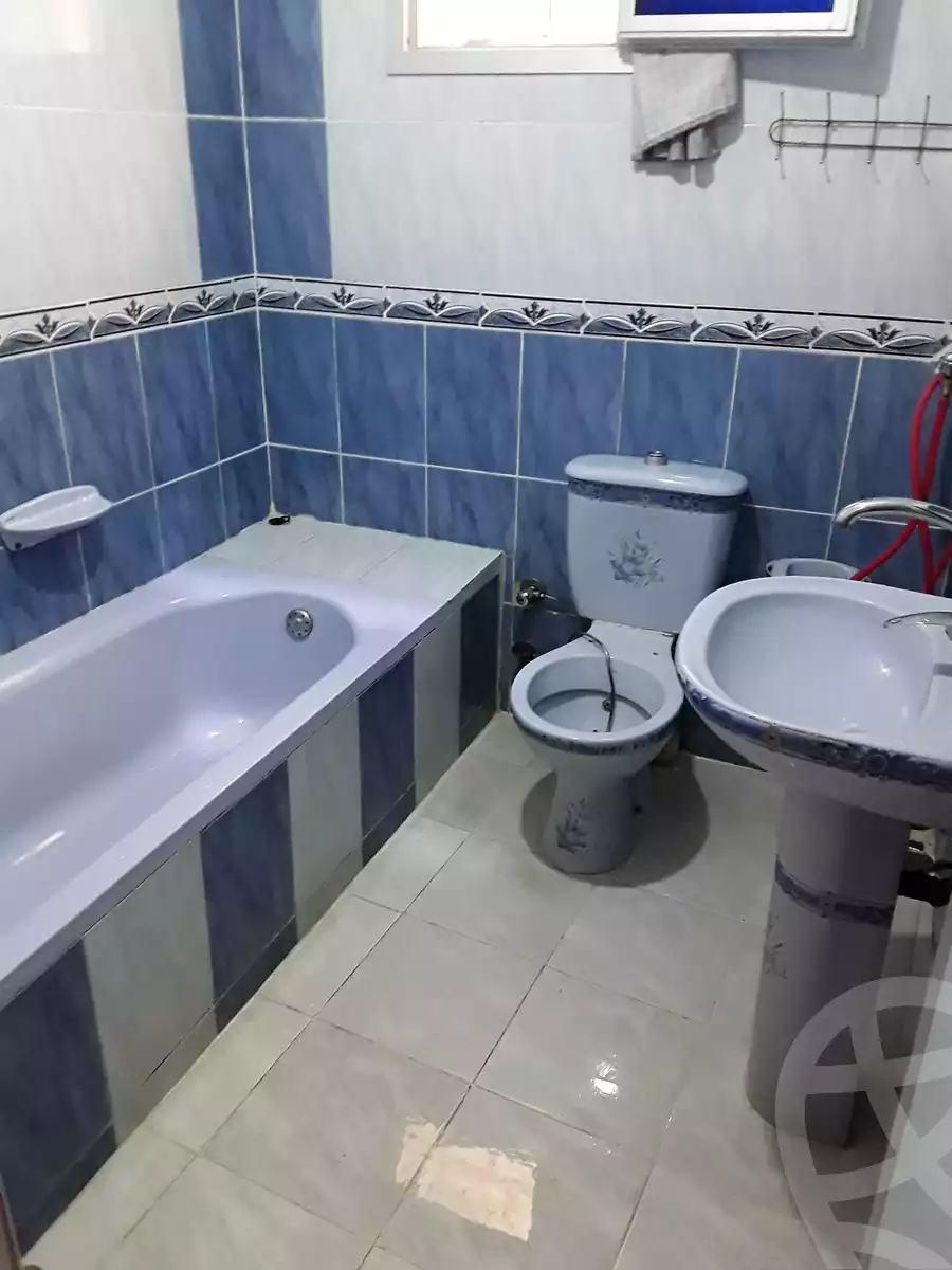 https://aqarmap.com.eg/en/listing/6222418-for-sale-alexandria-alhadara-new-el-hadra-el-zahraa-st