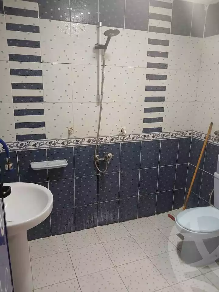 https://aqarmap.com.eg/en/listing/6222520-for-sale-alexandria-alhadara-new-el-hadra-el-tawheed-st