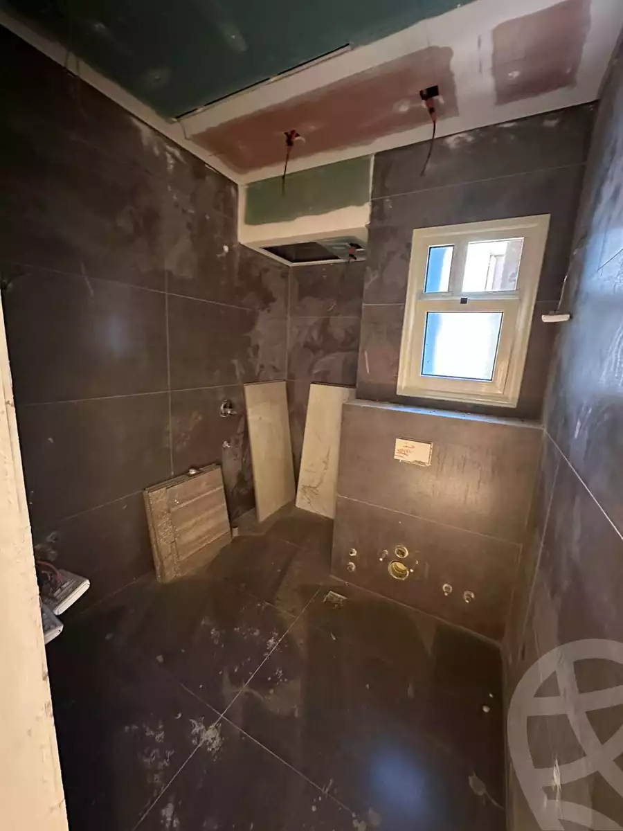https://aqarmap.com.eg/ar/listing/6222546-for-sale-cairo-el-sheikh-zayed-city-lshykh-zyd-ljdyd-toya-compound-al-tholathea