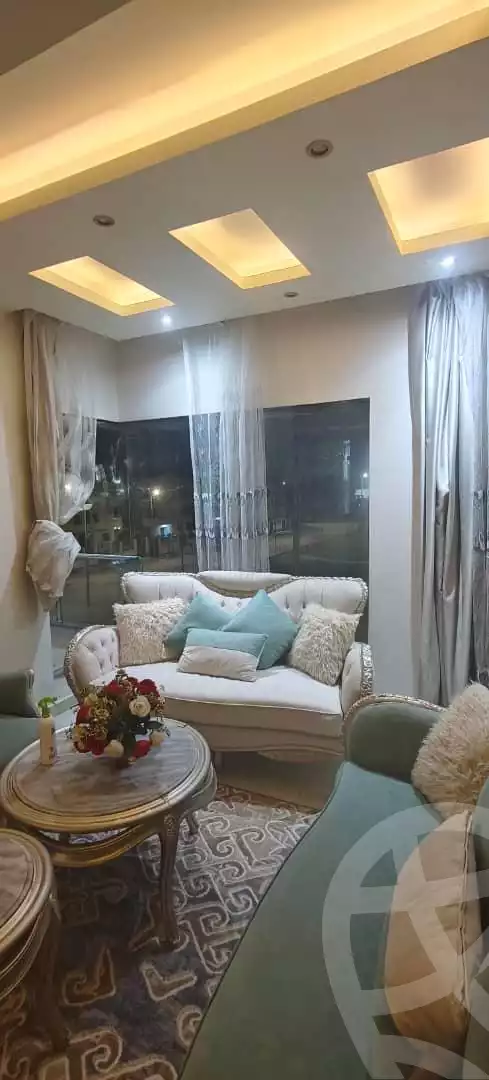 https://aqarmap.com.eg/ar/listing/6222938-for-sale-cairo-6th-of-october-featured-neighborhood-first-touristic-village-el-shaheed-mohammed-abdul-latif-alshimi-st