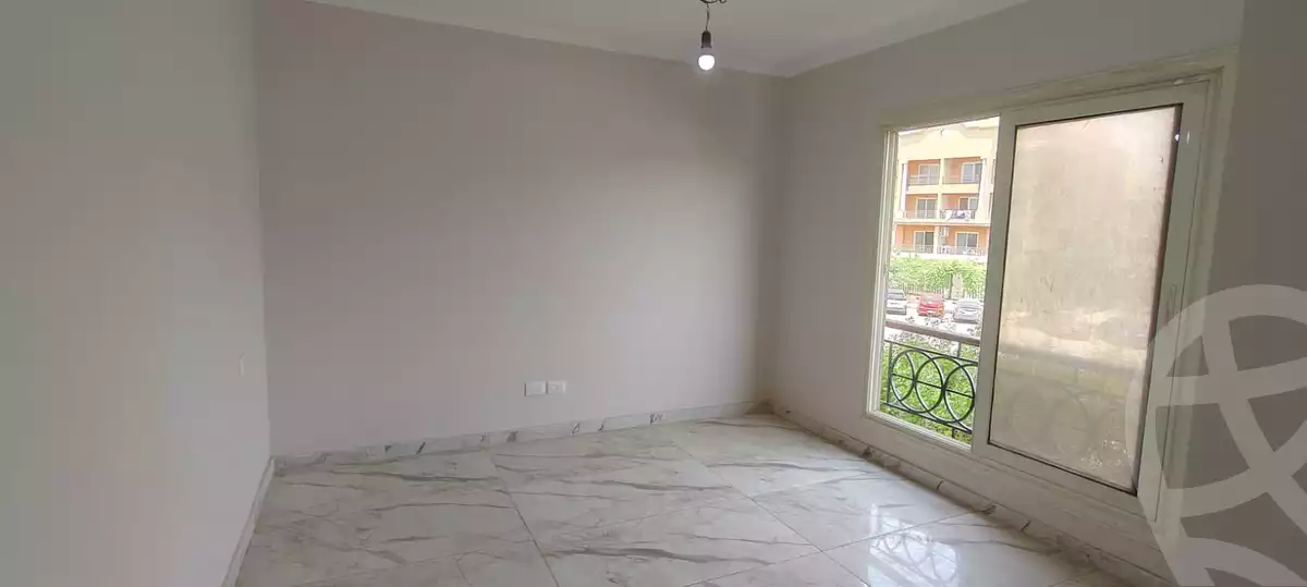 https://aqarmap.com.eg/en/listing/6223098-for-sale-cairo-el-sheikh-zayed-city-compounds-el-khamayel