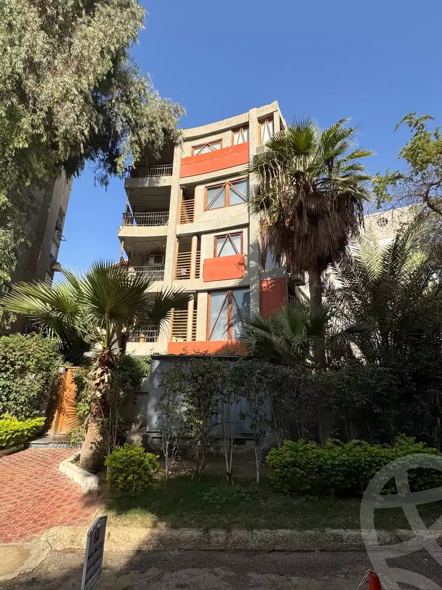 https://aqarmap.com.eg/en/listing/6223615-for-sale-cairo-el-maadi-sarayat-el-maadi-maadi-station-square