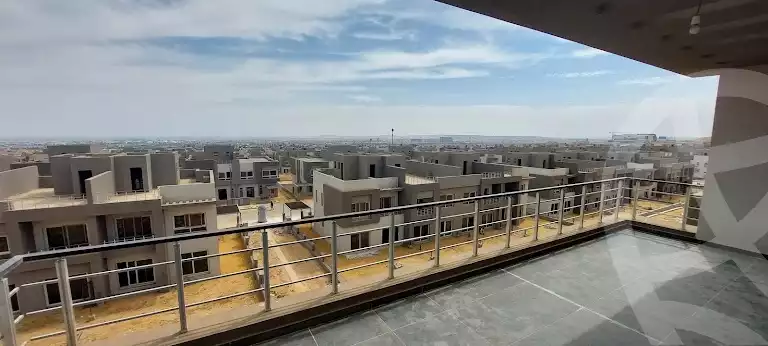 https://aqarmap.com.eg/en/listing/6223574-for-sale-cairo-el-sheikh-zayed-city-compounds-etapa