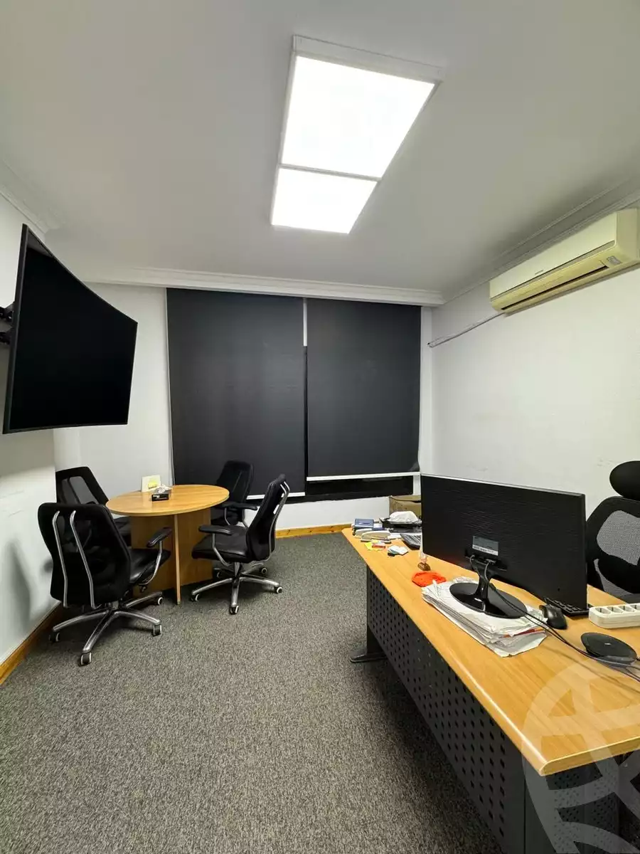 https://aqarmap.com.eg/ar/listing/6223716-for-rent-cairo-el-maadi-sarayat-el-maadi-maadi-station-square