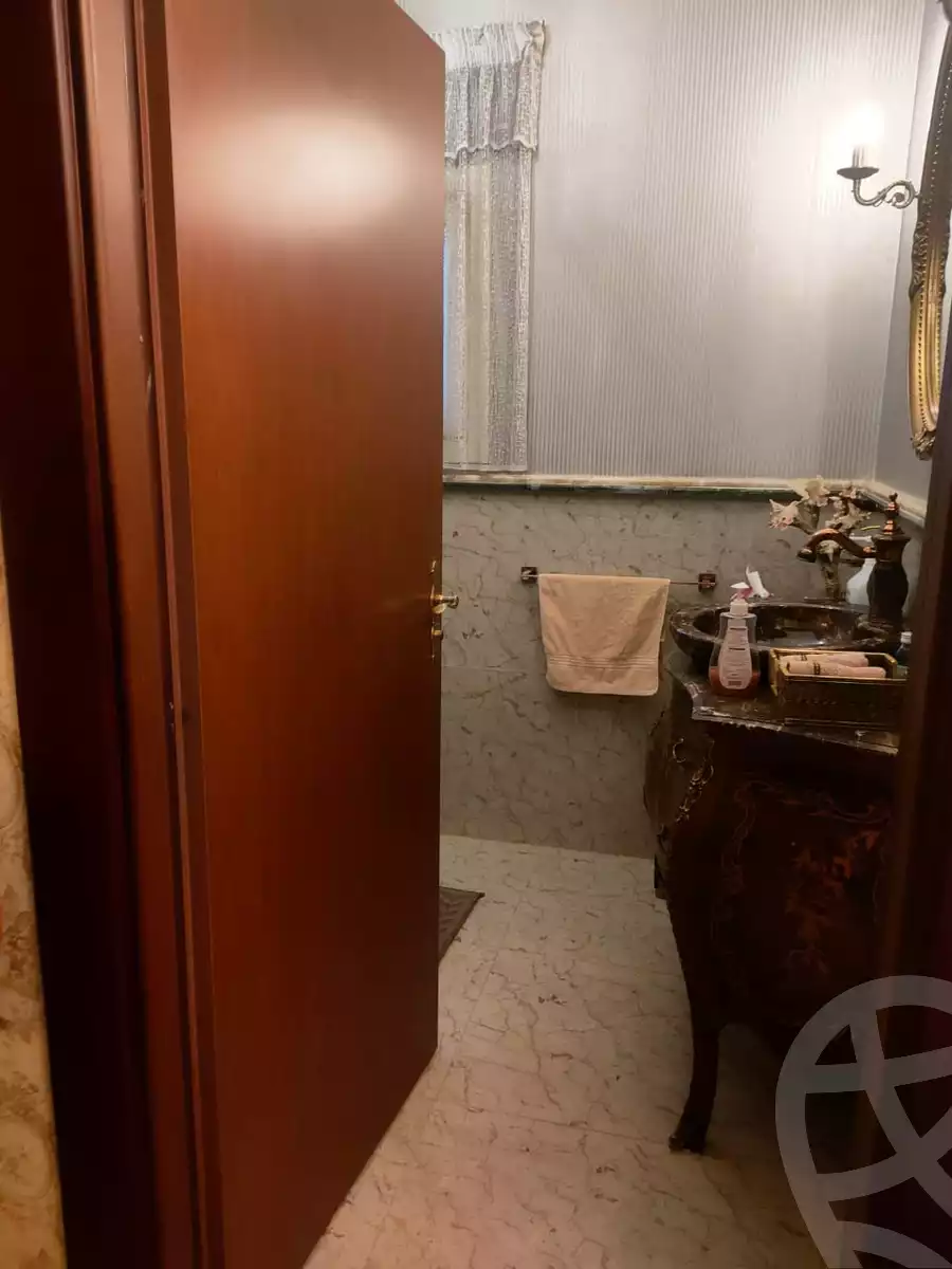 https://aqarmap.com.eg/ar/listing/6223929-for-sale-cairo-6th-of-october-compounds-mena-garden-city