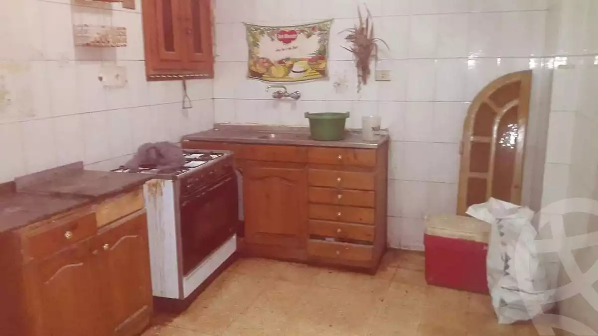 https://aqarmap.com.eg/en/listing/6224749-for-sale-cairo-helwan-helwan-el-sharkeya-heidar-st