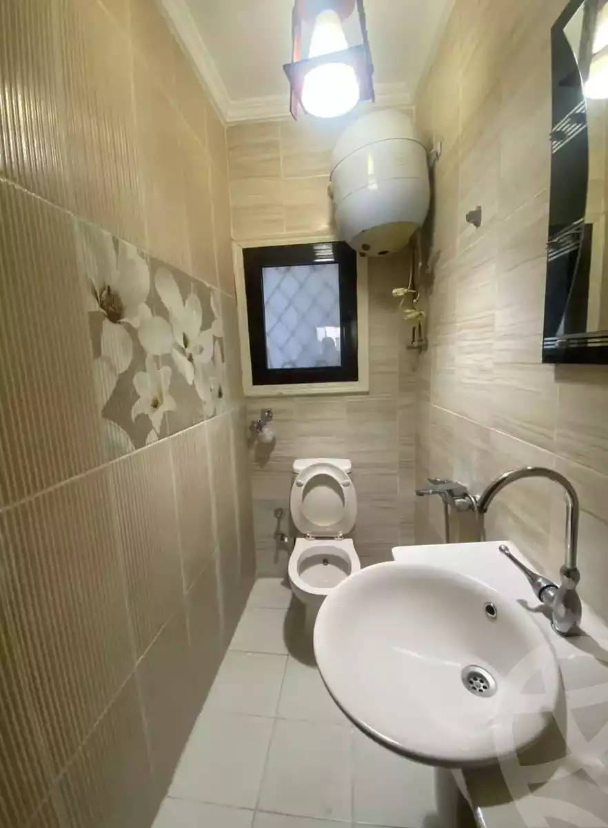 https://aqarmap.com.eg/en/listing/6225379-for-sale-alexandria-ganaklis