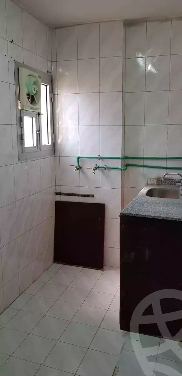 https://aqarmap.com.eg/ar/listing/6226893-for-sale-cairo-helwan-helwan-el-sharkeya-saleh-sobhy-st