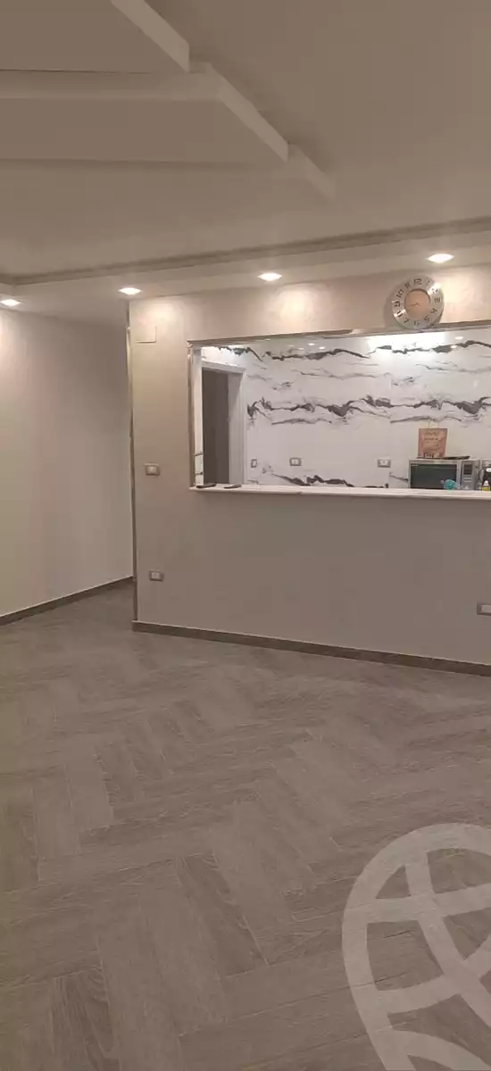 https://aqarmap.com.eg/en/listing/6227043-for-sale-suez-el-arebaaen-nile-street