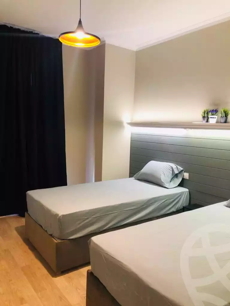 https://aqarmap.com.eg/en/listing/6227370-for-rent-cairo-el-sheikh-zayed-city-compounds-kmbwnd-wyst-twn-swdyk