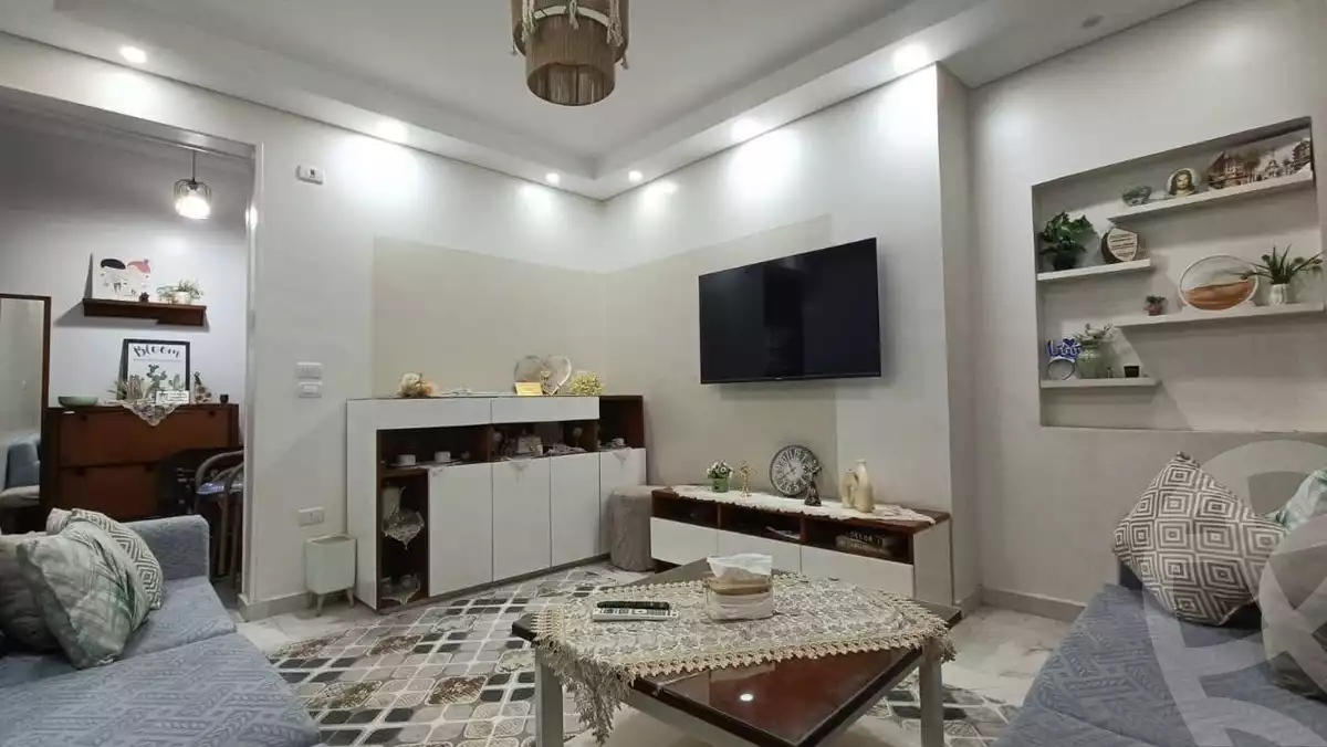 https://aqarmap.com.eg/en/listing/6227421-for-sale-cairo-shoubra-el-khalafwai-al-sheikh-ahmed-rafeaa-st