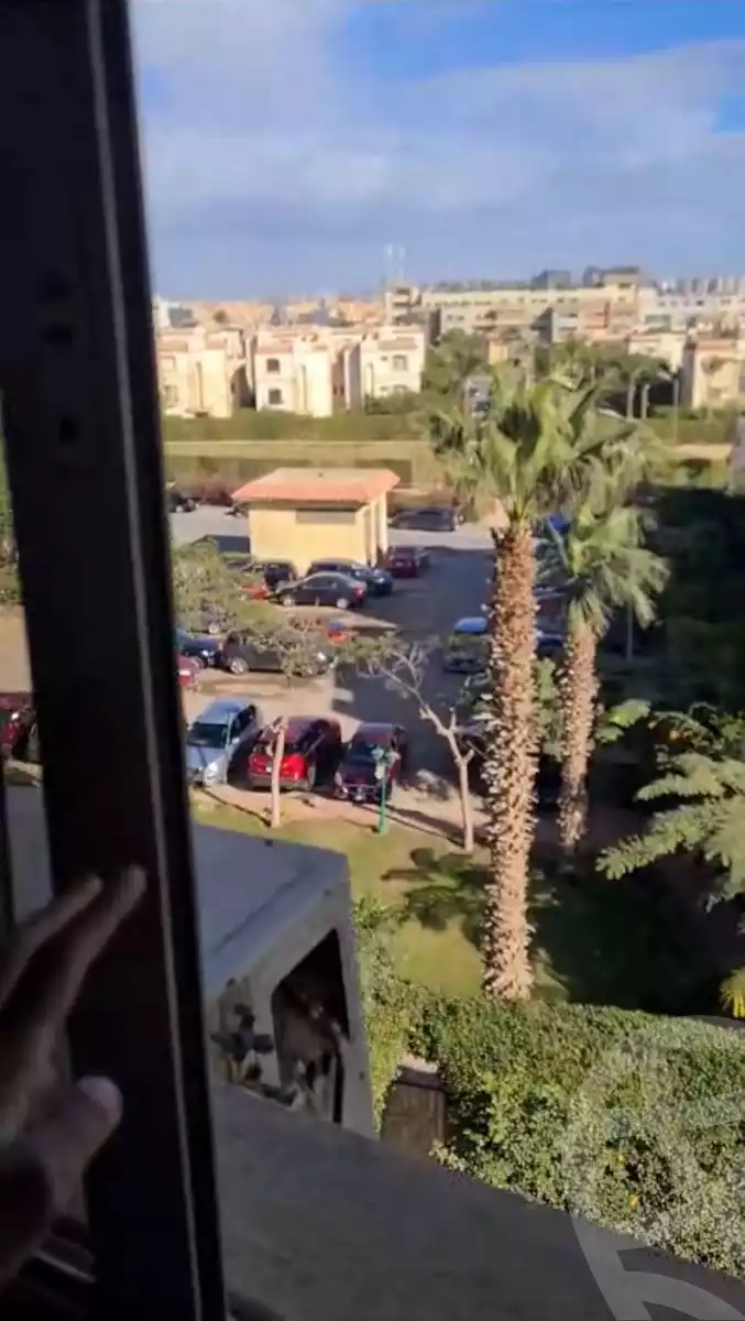 https://aqarmap.com.eg/en/listing/6228491-for-sale-cairo-el-sheikh-zayed-city-compounds-hadayek-el-mohandiseen