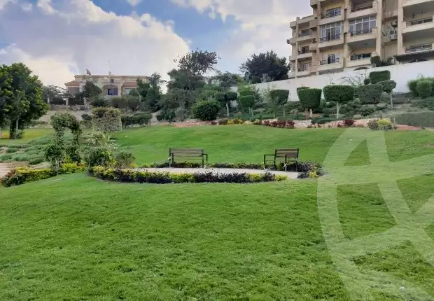 https://aqarmap.com.eg/ar/listing/6228785-for-sale-cairo-el-sheikh-zayed-city-compounds-zayed-2000