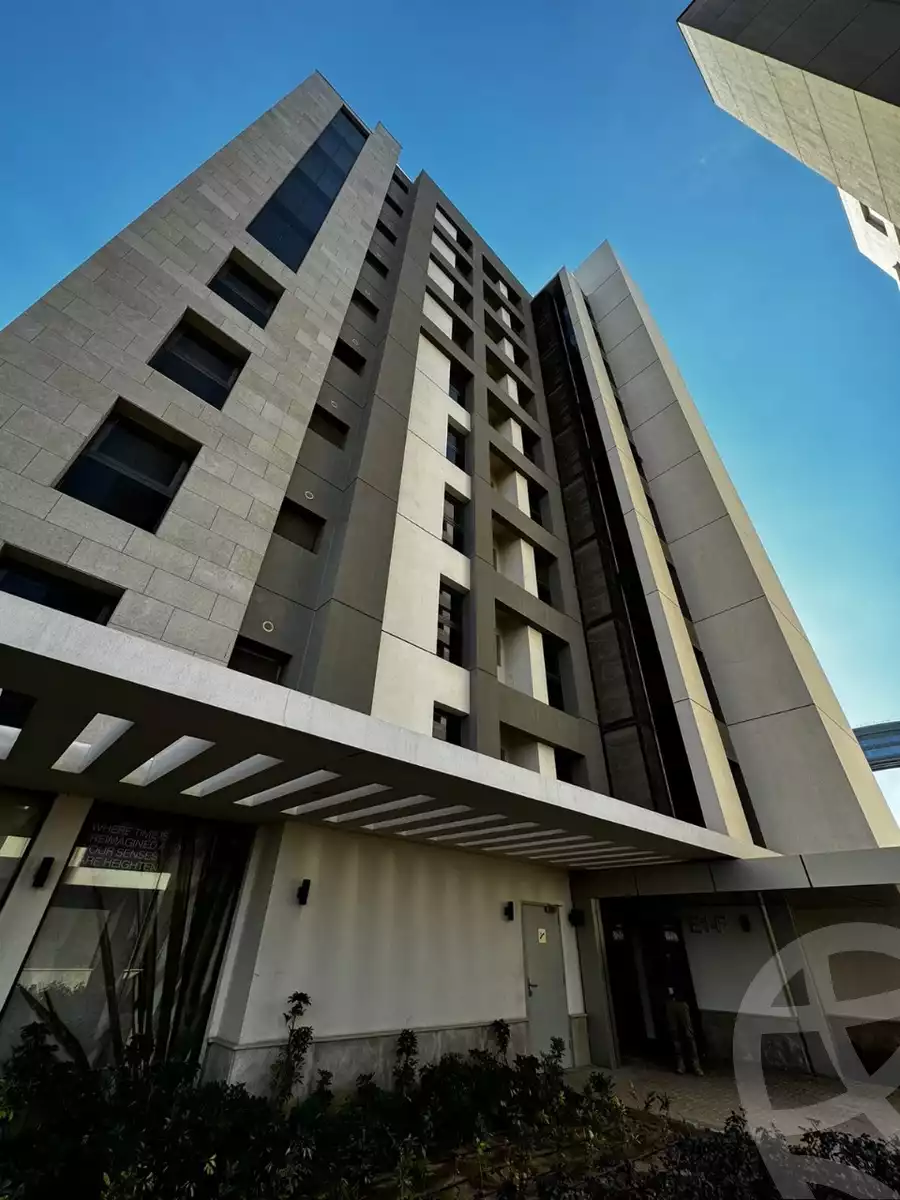 https://aqarmap.com.eg/ar/listing/6229062-for-sale-cairo-el-sheikh-zayed-city-compounds-zyd-wr-llttwyr-z-tower