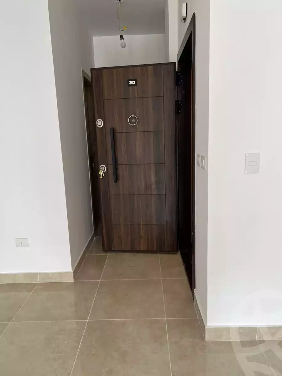 https://aqarmap.com.eg/ar/listing/6230207-for-rent-cairo-new-cairo-compounds-fifth-square