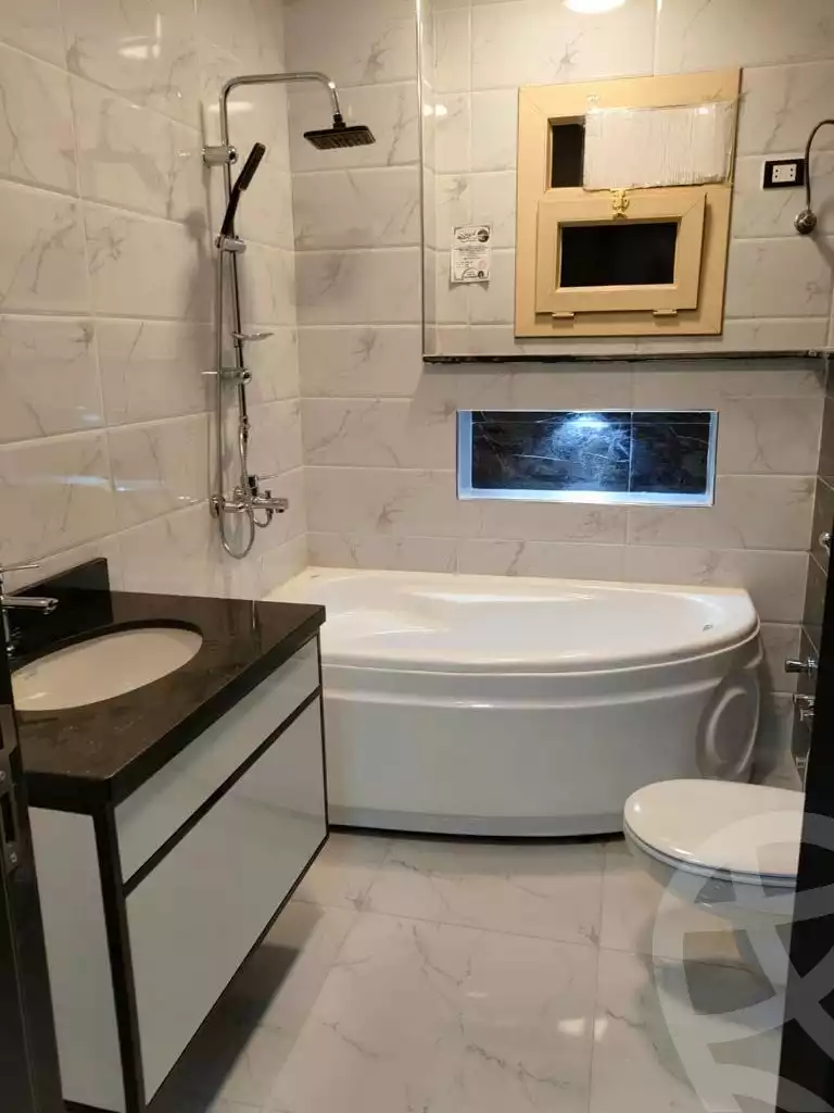 https://aqarmap.com.eg/en/listing/6230412-for-sale-cairo-new-cairo-el-banafsg-el-banafsag-12
