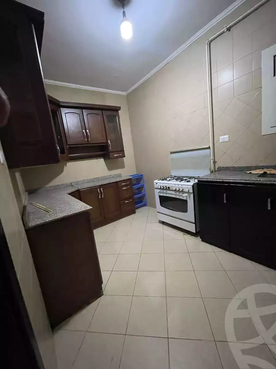 https://aqarmap.com.eg/ar/listing/6230513-for-sale-cairo-el-sheikh-zayed-city-compounds-dh-drys