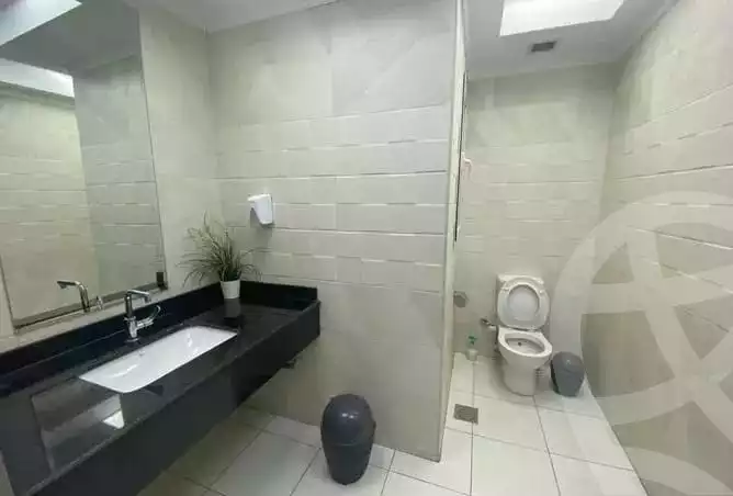 https://aqarmap.com.eg/en/listing/6230995-for-rent-cairo-el-sheikh-zayed-city-compounds-the-courtyard-mall-dorra