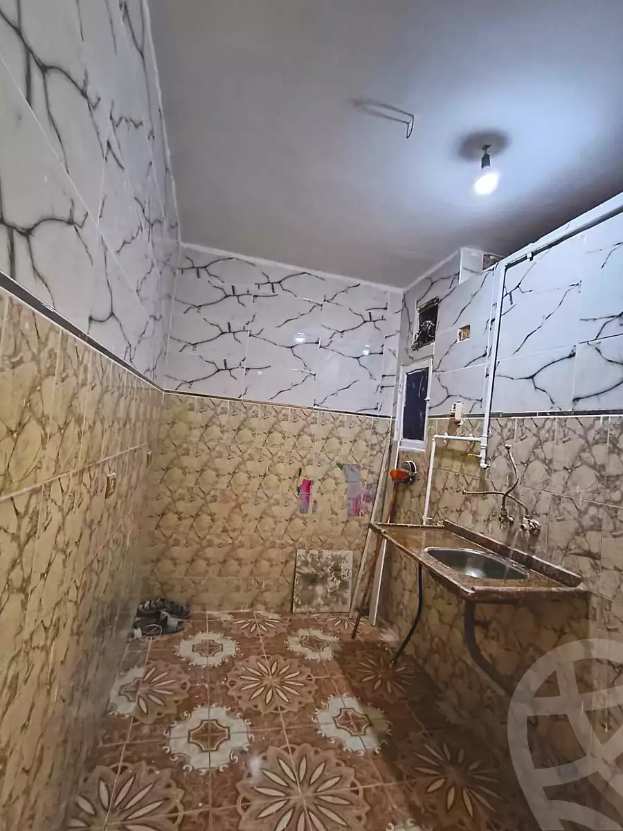 https://aqarmap.com.eg/en/listing/6233040-for-sale-qalyubia-shubra-el-khaima-om-bayoumi