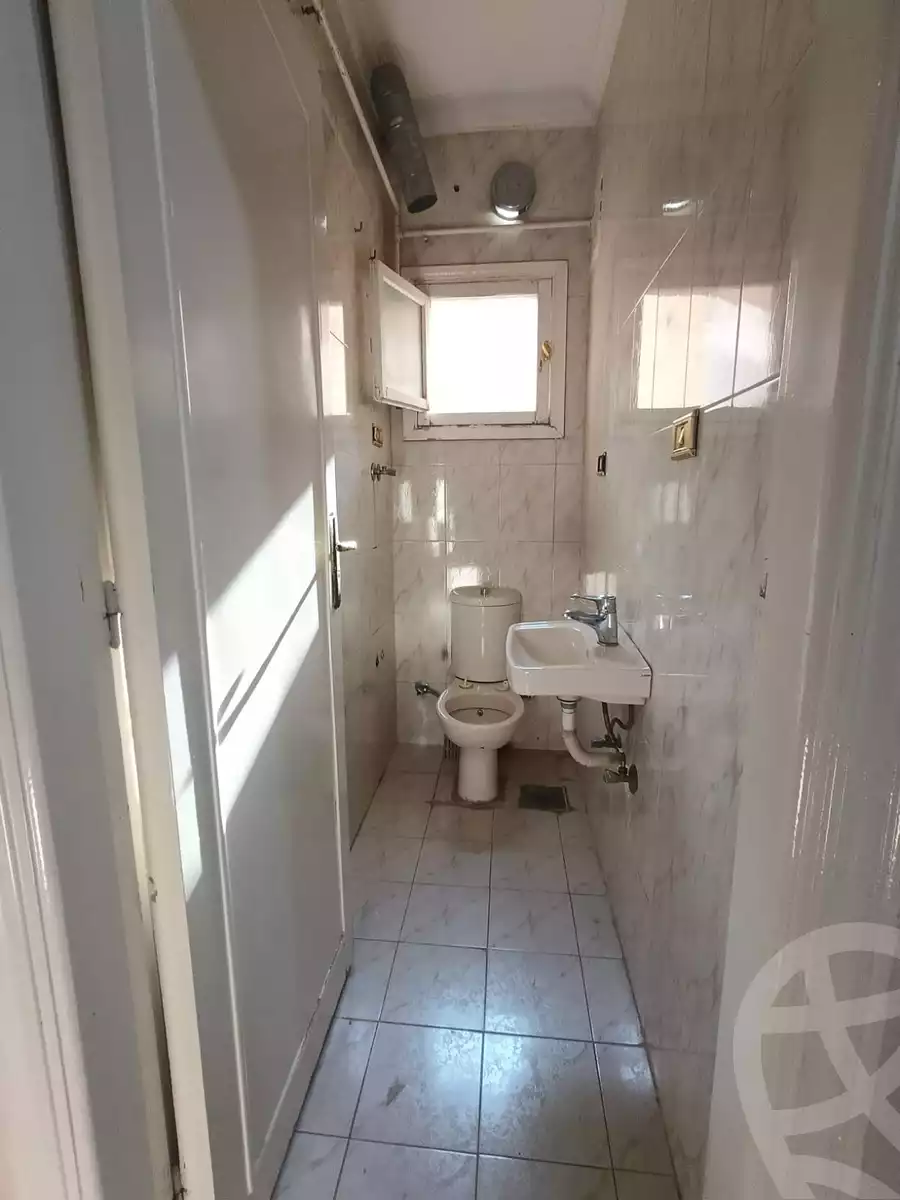 https://aqarmap.com.eg/ar/listing/6233127-for-rent-cairo-new-cairo-el-ahyaa-second-neighborhood-street-26