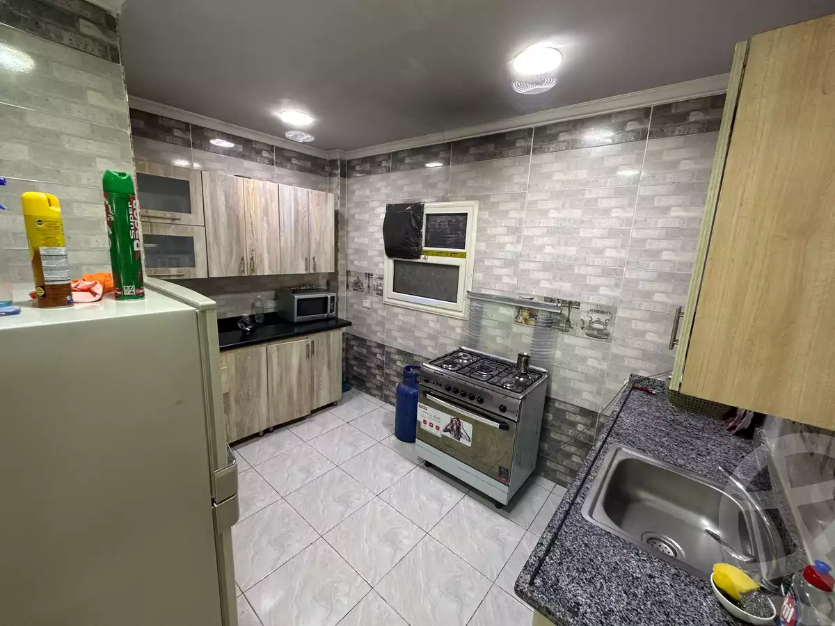 https://aqarmap.com.eg/en/listing/6233381-for-rent-cairo-manial-el-rawda-st