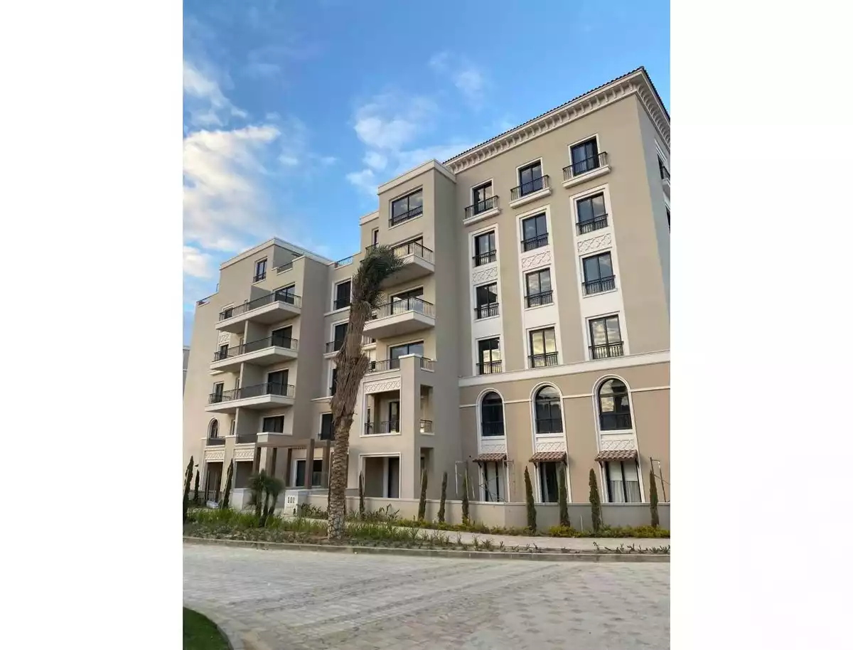 https://aqarmap.com.eg/ar/listing/6234049-for-sale-cairo-el-sheikh-zayed-city-compounds-kmbwnd-fyldj-wyst-dr-llttwyr