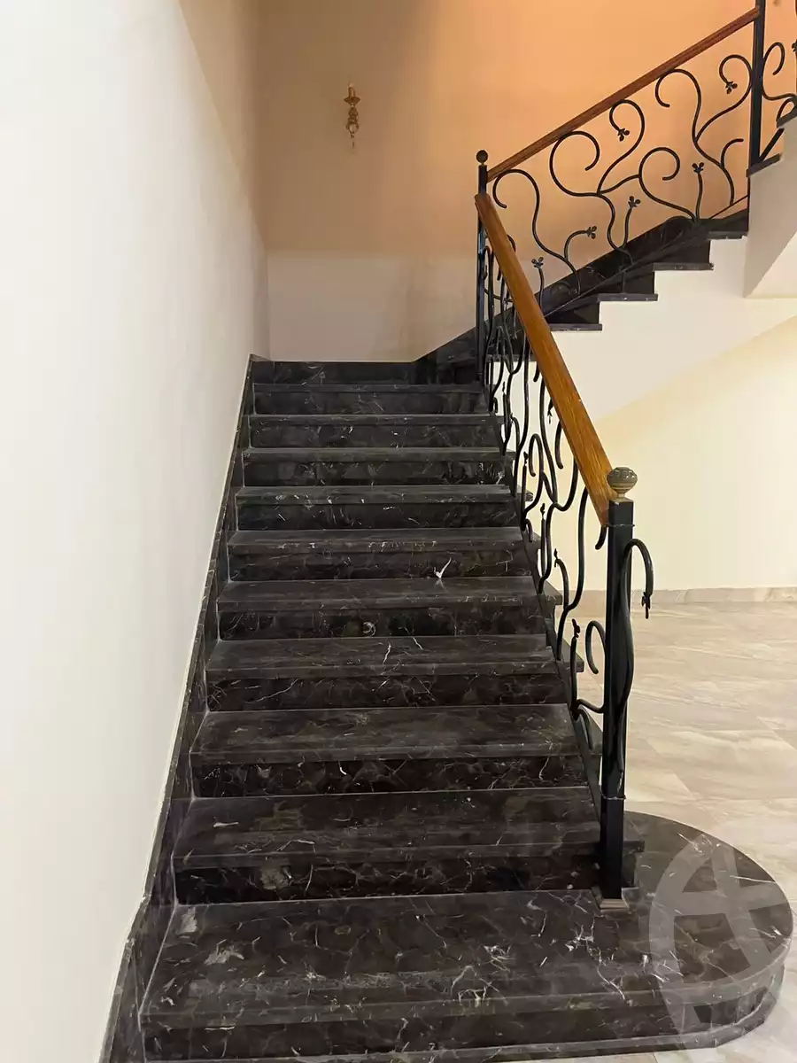 https://aqarmap.com.eg/ar/listing/6235198-for-rent-cairo-6th-of-october-compounds-wst-jyt-hylz