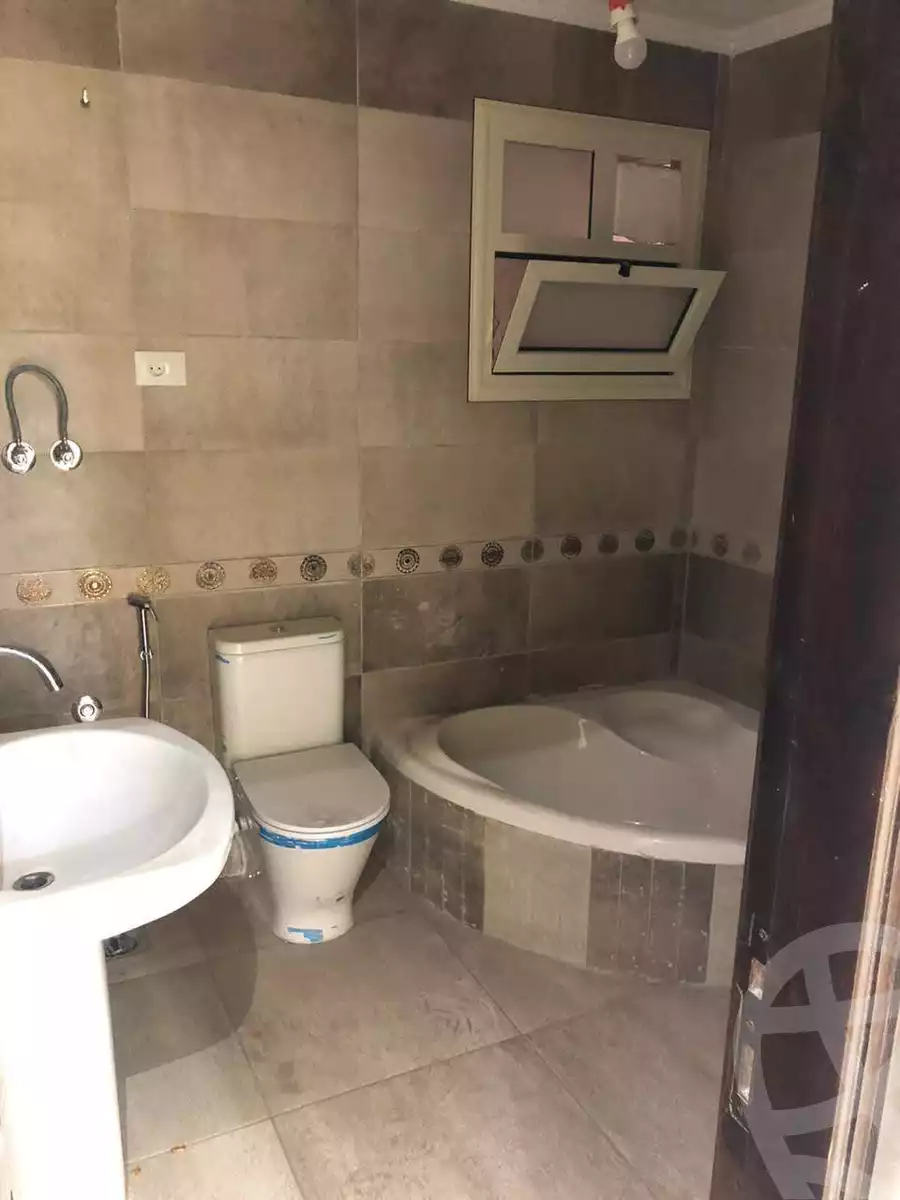 https://aqarmap.com.eg/en/listing/6235916-for-sale-cairo-ain-shams-el-naam