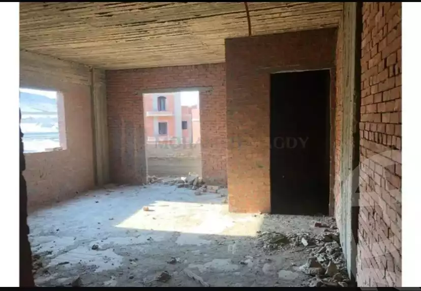https://aqarmap.com.eg/en/listing/6237610-for-sale-cairo-6th-of-october-compounds-palm-valley