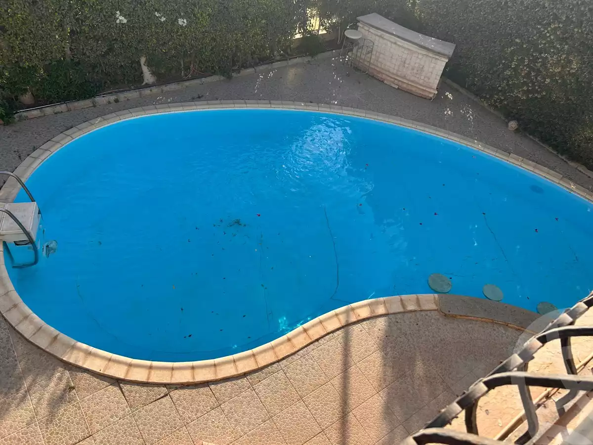 https://aqarmap.com.eg/en/listing/6237801-for-sale-cairo-el-sheikh-zayed-city-compounds-el-rabwa