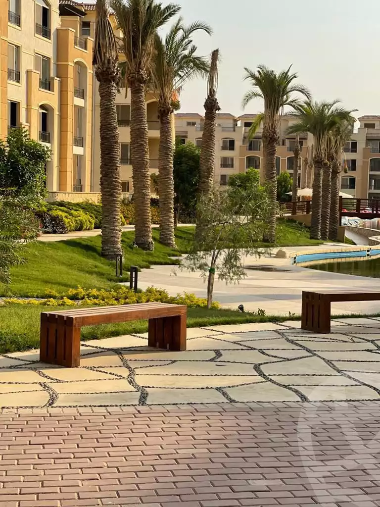 https://aqarmap.com.eg/ar/listing/6238161-for-sale-cairo-new-cairo-compounds-stwn-ryzydns-by-ar-y-llttwyr