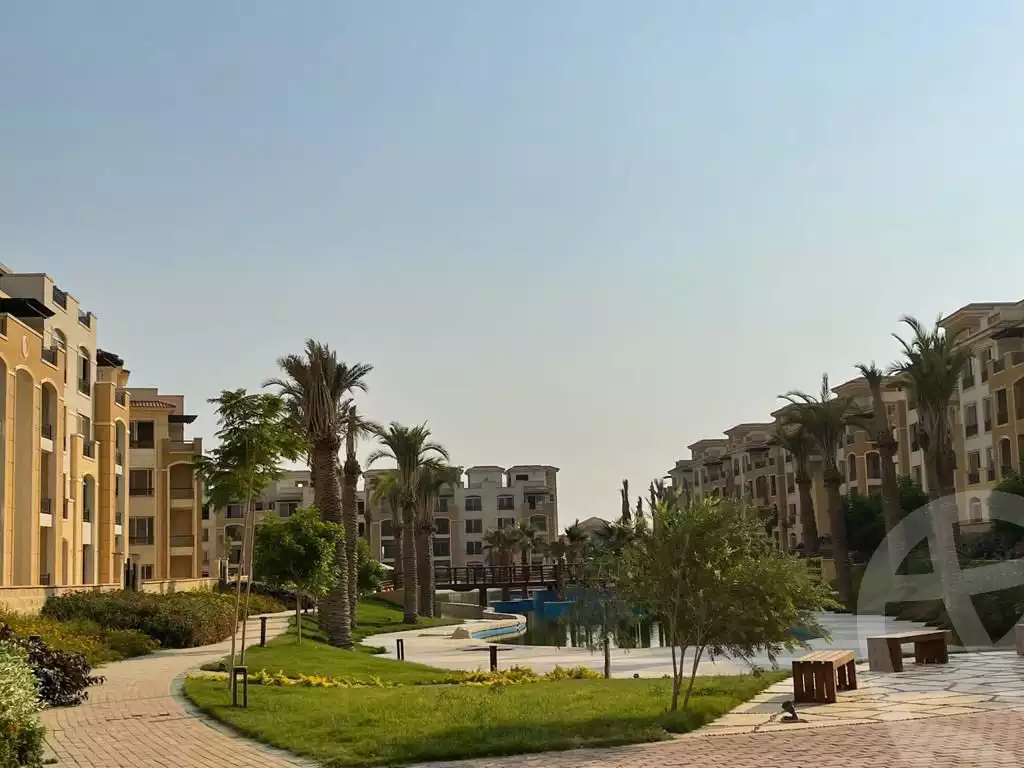https://aqarmap.com.eg/en/listing/6238209-for-sale-cairo-new-cairo-compounds-stwn-ryzydns-by-ar-y-llttwyr