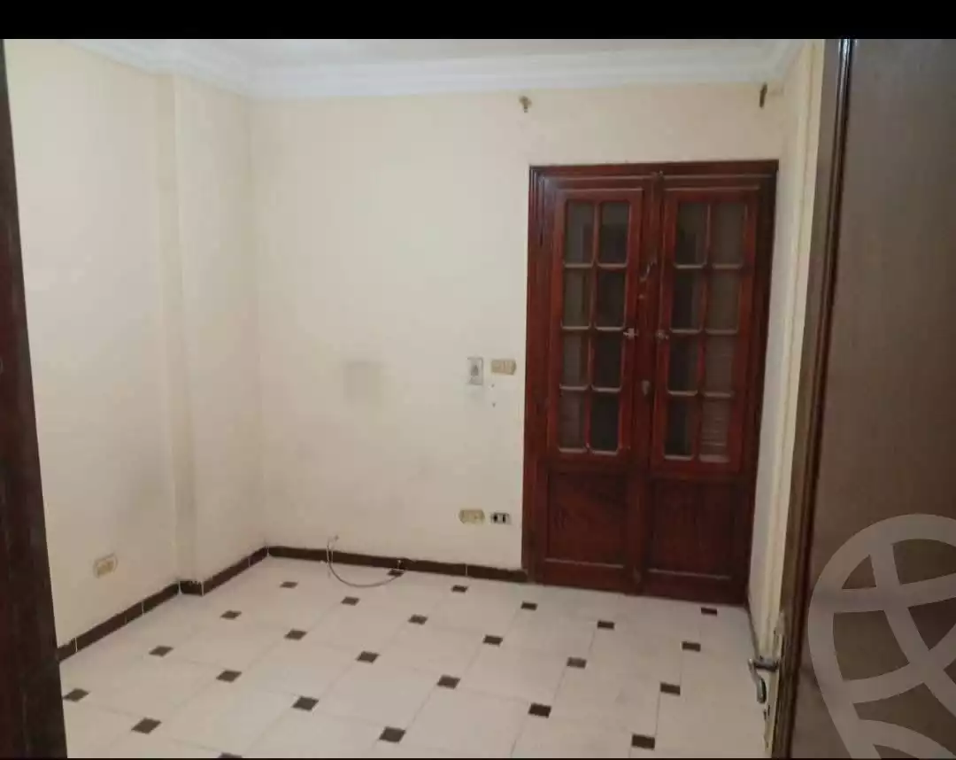 https://aqarmap.com.eg/en/listing/6238363-for-sale-cairo-ain-shams-ahmed-esmat-st
