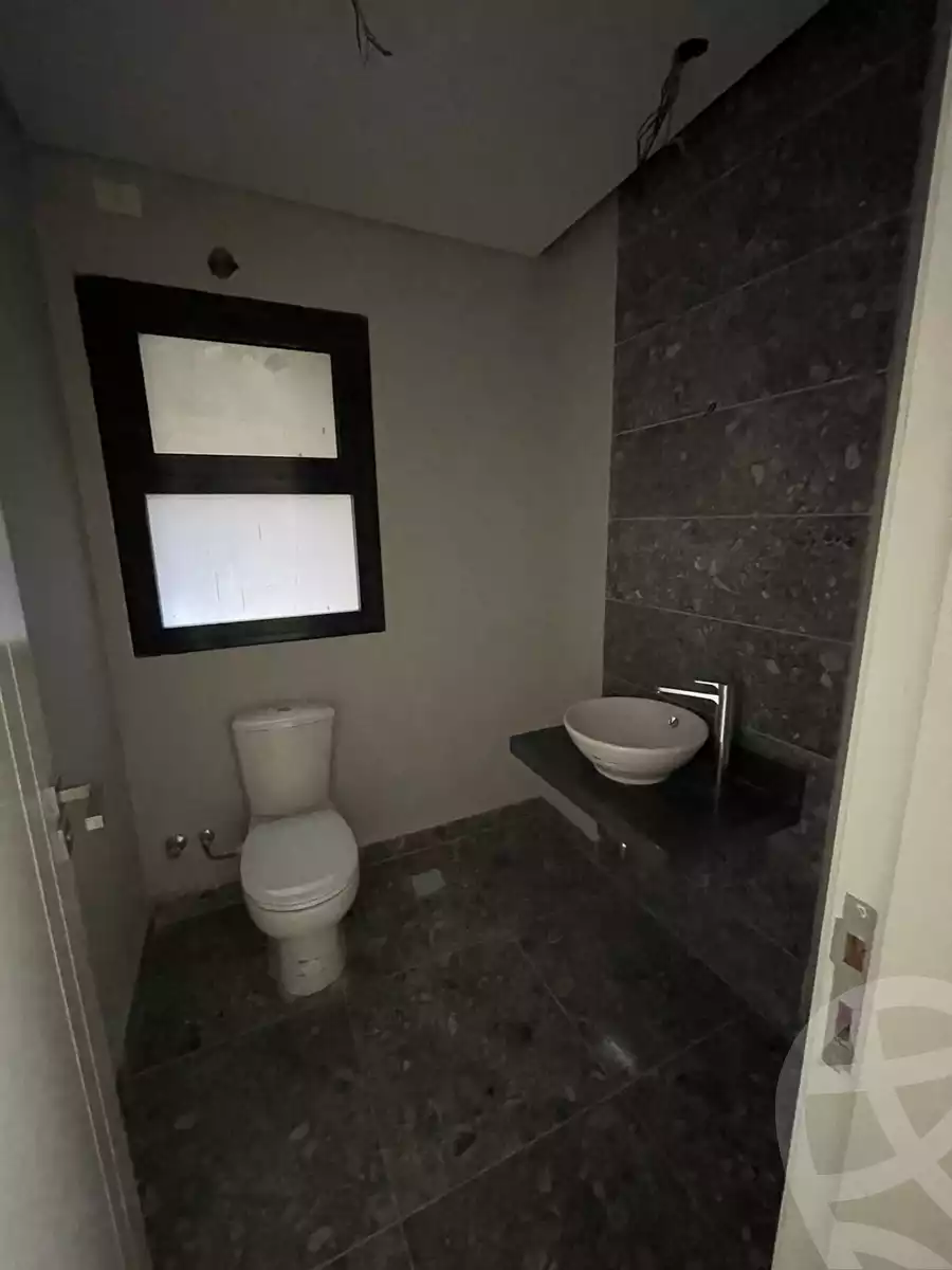 https://aqarmap.com.eg/ar/listing/6238700-for-sale-cairo-el-sheikh-zayed-city-compounds-kmbwnd-fyldj-wyst-dr-llttwyr