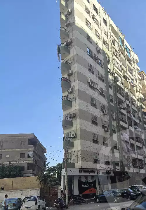 https://aqarmap.com.eg/ar/listing/6210556-for-rent-gharbia-tanta-tanta-city-el-kornish-rd