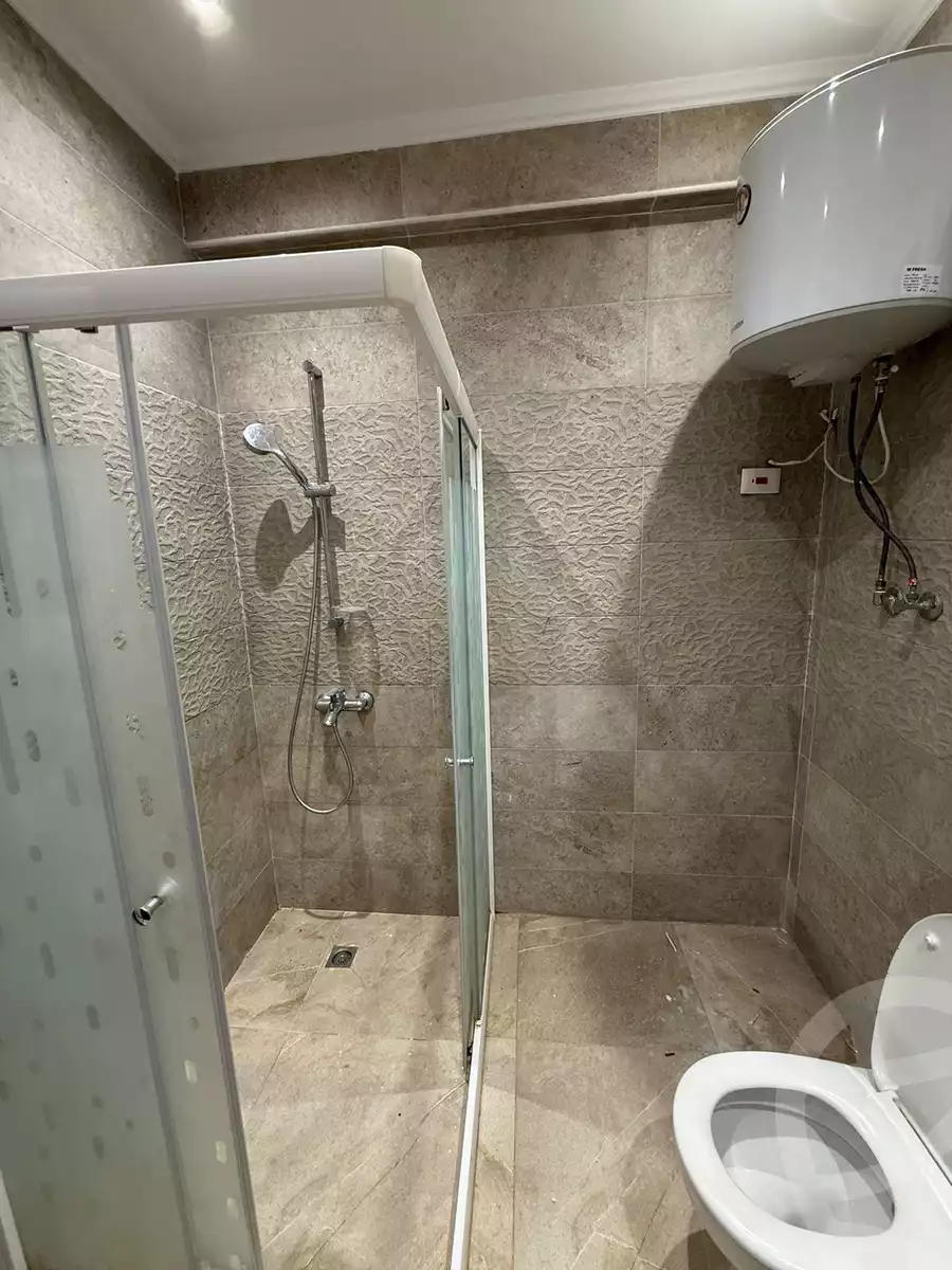 https://aqarmap.com.eg/en/listing/6239135-for-rent-cairo-new-cairo-compounds-hyde-park-centre-ville-hyde-park