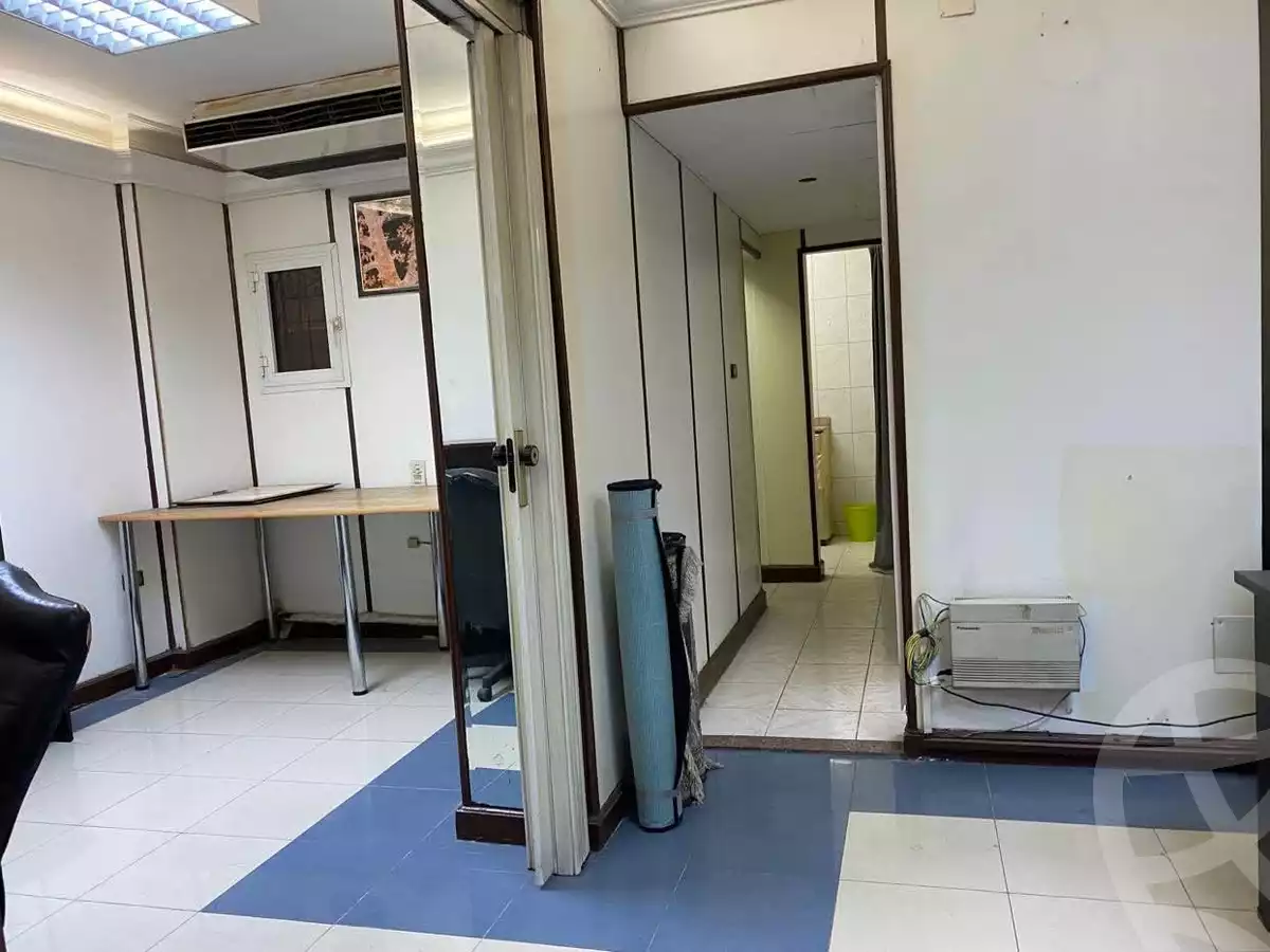 https://aqarmap.com.eg/ar/listing/5844775-for-sale-cairo-ljyz-shareaa-morad  charel degol
